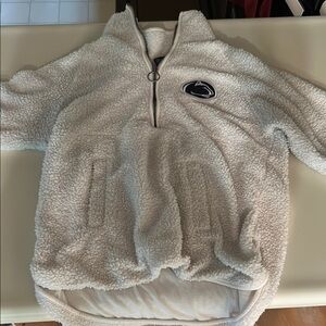 Colosseum White Puffer Jacket Cozy Warm Design